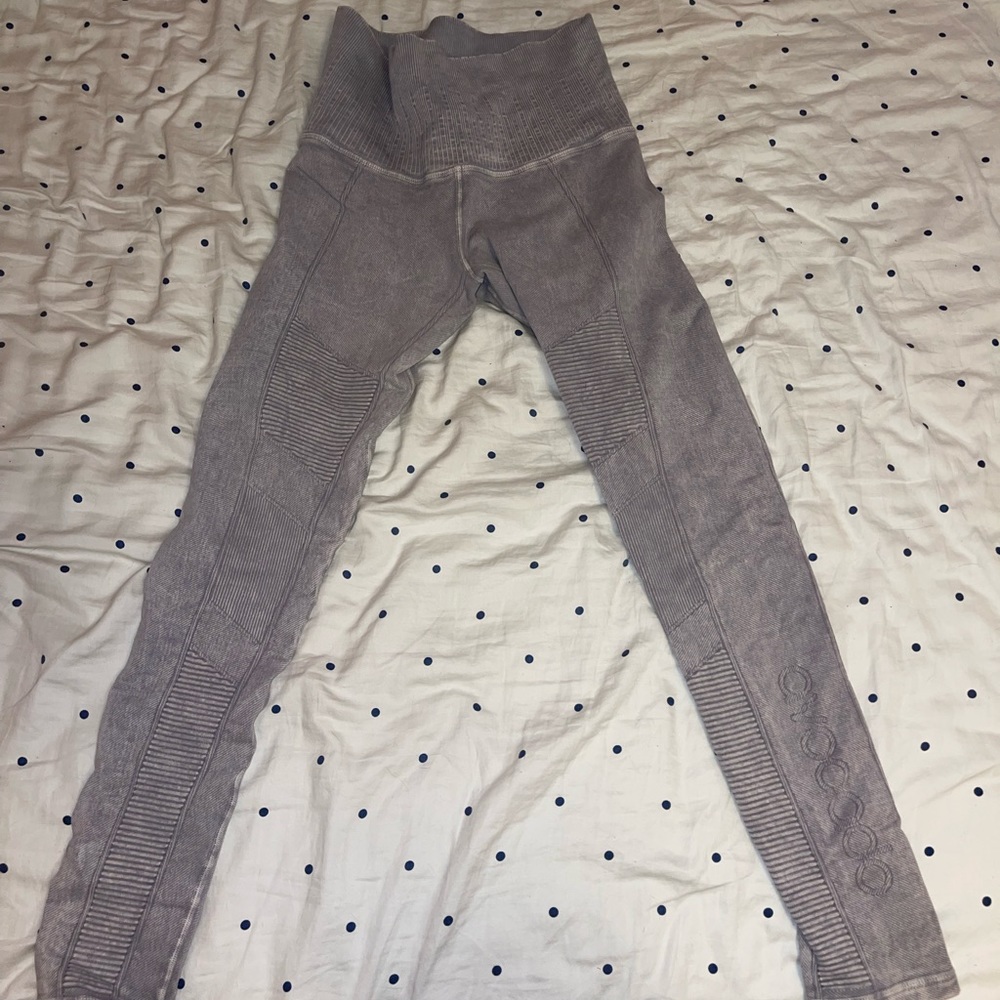 Avocado Moto-inspired Workout leggings
